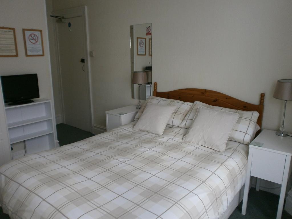 Kenilworth Guest House Weston-super-Mare Dış mekan fotoğraf